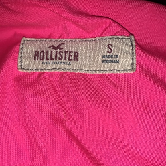 Black Hollister Vest - Picture 3 of 3